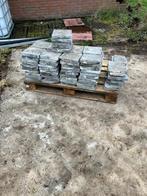 Originele grijze estrikken, Ophalen, Bakstenen