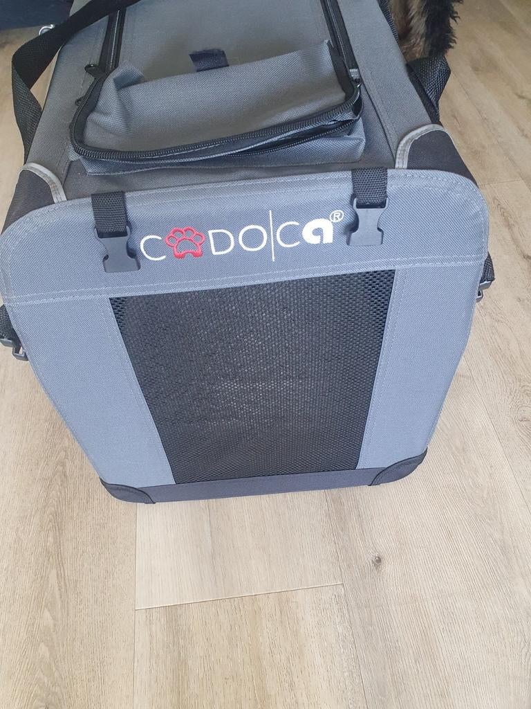 Te koop honden reisbech cadoka grijs, Ophalen, Zo goed als nieuw