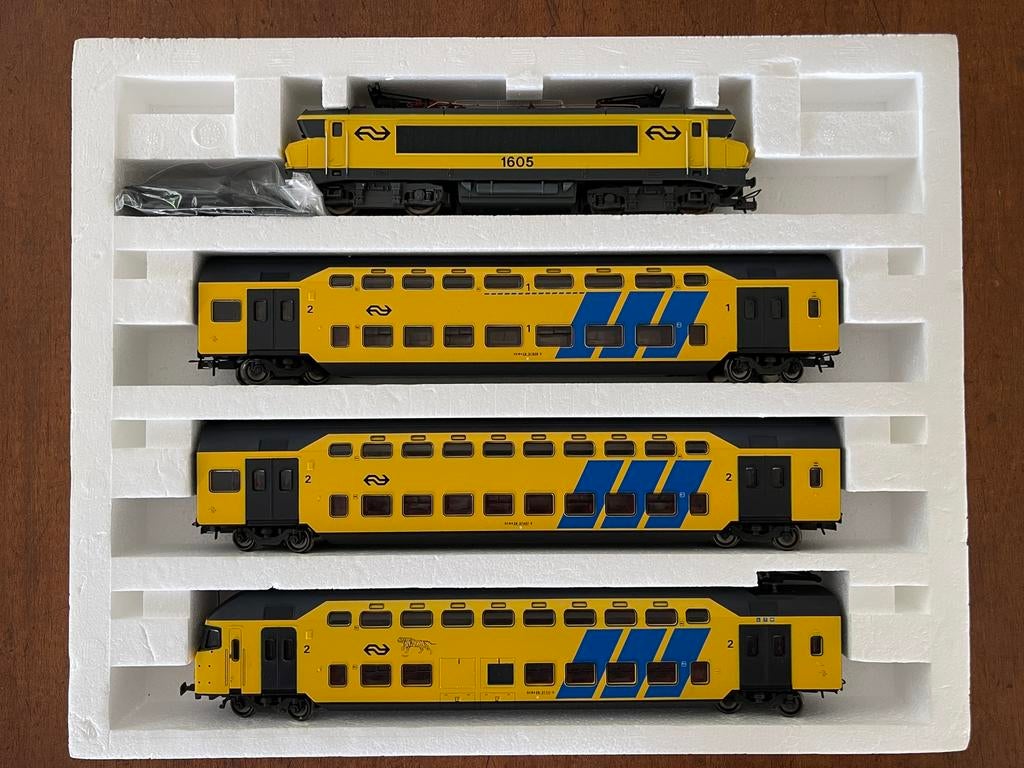 ** UNIEK ** NIEUW ** LIMA L149921 ** NS ** NIEUW ** UNIEK **, Hobby en Vrije tijd, Modeltreinen | H0, Treinset, Gelijkstroom, Analoog