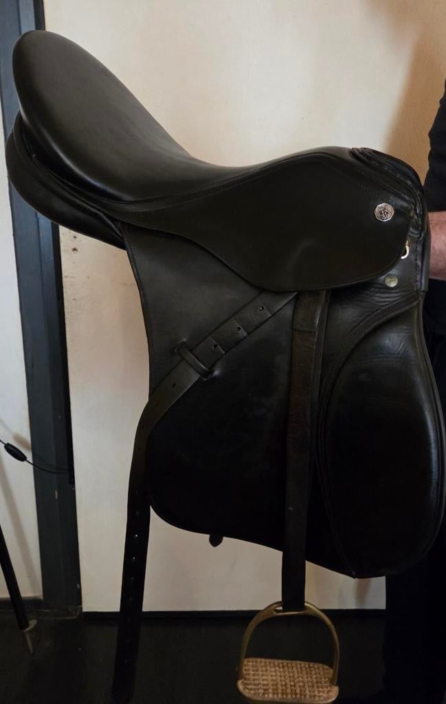 KIEFFER AACHEN 17.5, Ophalen, Dressuur