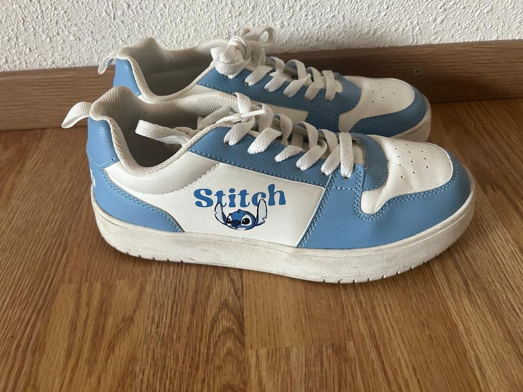 lage Stitch schoenen maat 39, Kleding | Dames, Schoenen, Ophalen of Verzenden, Zo goed als nieuw, Sneakers of Gympen