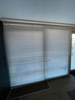 Aluminium luxaflex met koord.ecru kleur, Ophalen, Gebruikt, Overige kleuren, 200 cm of meer