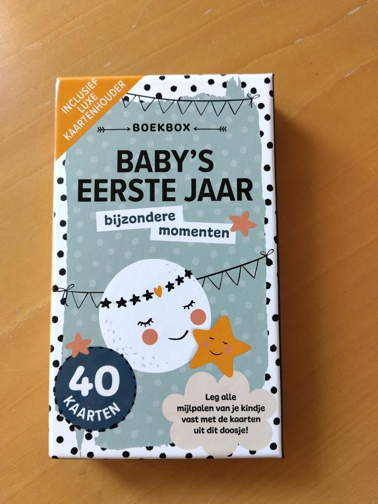 Baby's eerste jaar, Boekbox, 40 kaarten voor 40 foto's, Boeken, Ophalen of Verzenden, Zo goed als nieuw, Lantaarn