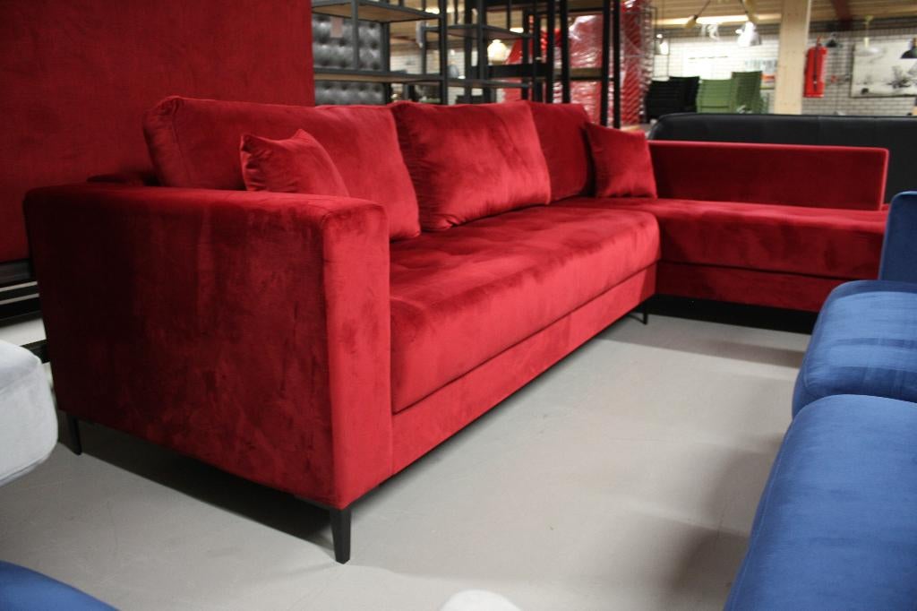 Luxe hoekbank Mila velvet fluweel rood lounge bankstel SALE!, Ophalen, 250 tot 300 cm, Nieuw, 75 tot 100 cm