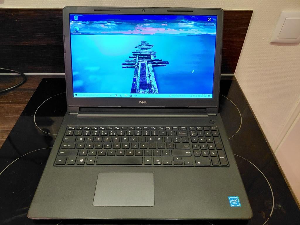 Dell inspiron 15 laptop 4gb 128gb celeron lader pc desktop, Computers en Software, Windows Laptops, Ophalen, Gebruikt, 2 tot 3 Ghz