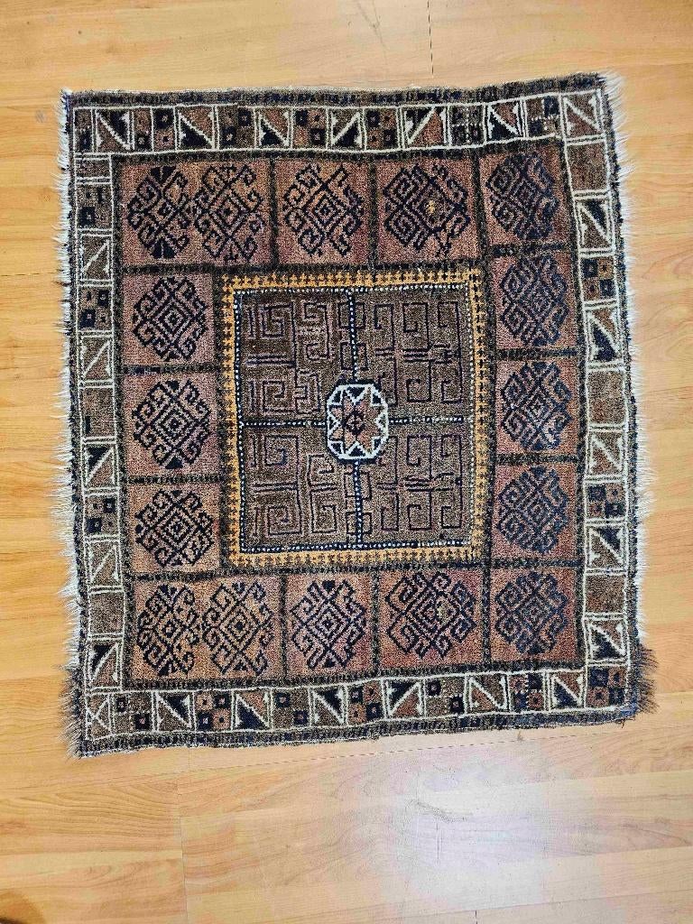Perzisch tapijt 74/64 cm, Gebruikt, 50 tot 100 cm, Etten-Leur, Overige kleuren
