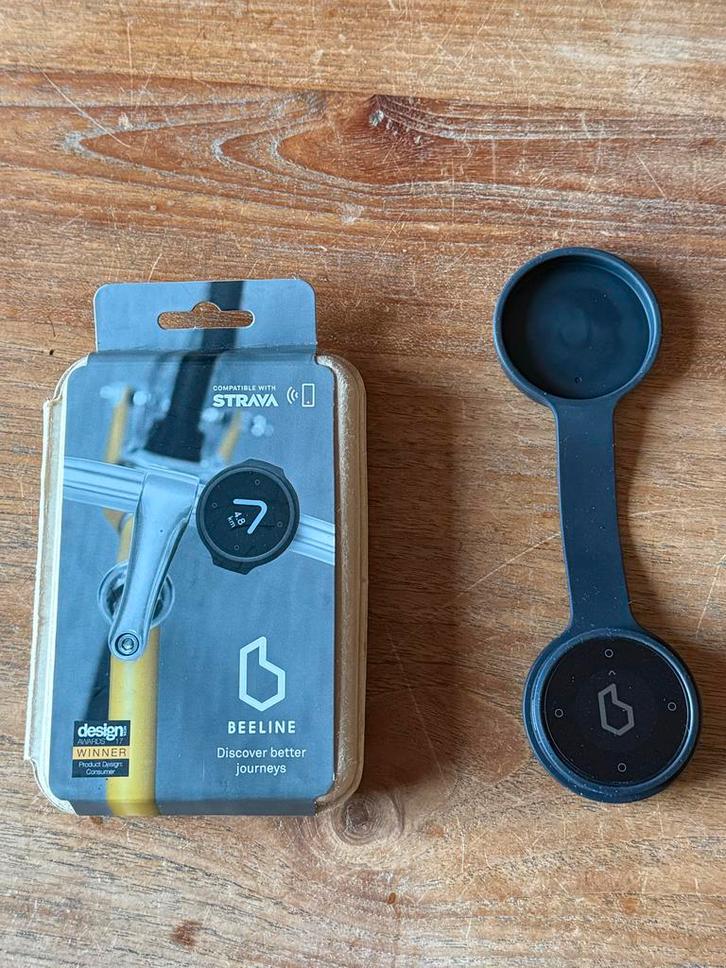 Beeline Velo 1 inclusief houder - Zo goed als nieuw, Fietsen en Brommers, Fietsaccessoires | Fietscomputers, Zo goed als nieuw