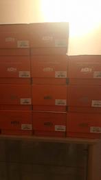 BBR 11 Ferrari 1/18 Rosso Corsa, Ophalen of Verzenden, Nieuw, Auto, Overige merken