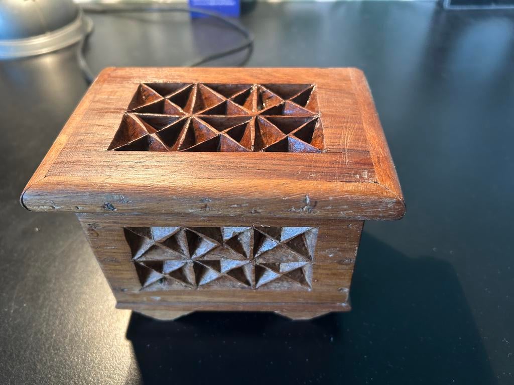 Leuk houten kistje, Antiek en Kunst, Curiosa en Brocante, Ophalen of Verzenden