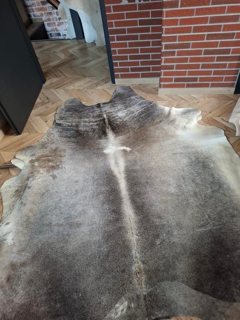 Hele mooie koeienhuid., Ophalen, Zo goed als nieuw, 200 cm of meer, 150 tot 200 cm