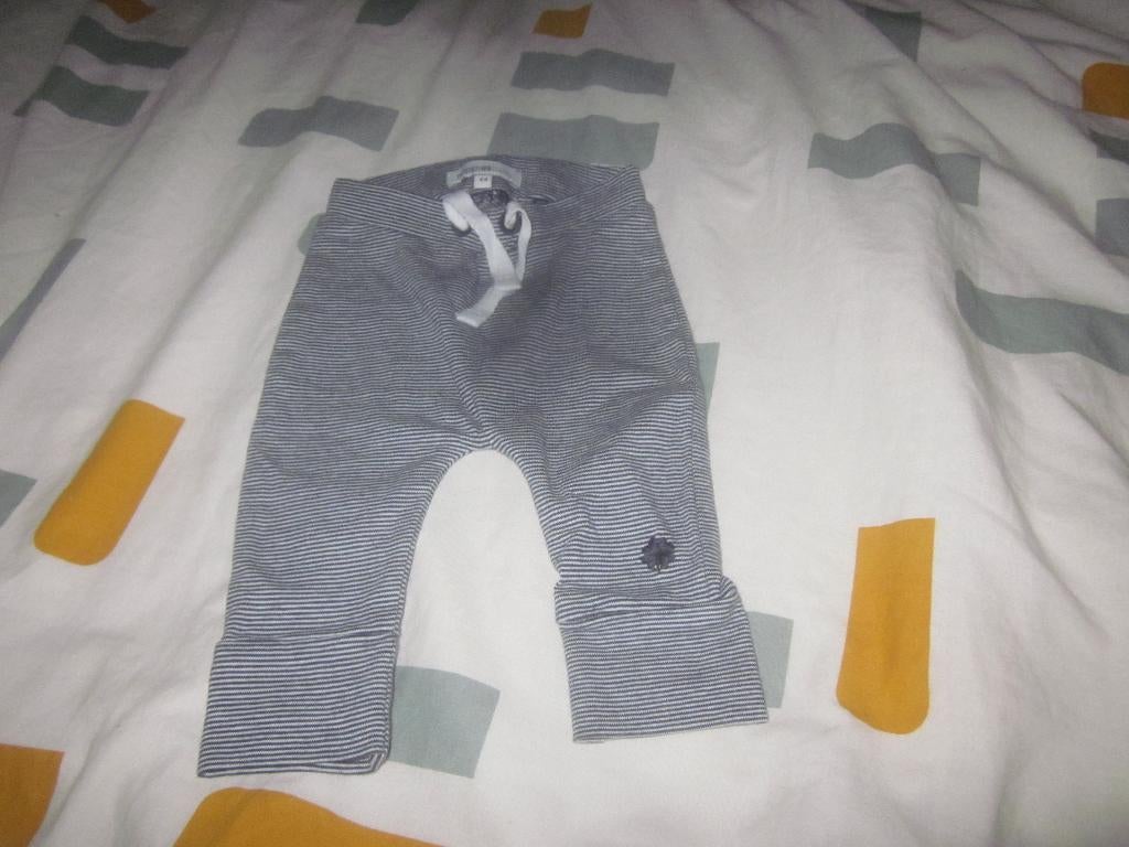 Mooi donkerblauw/wit prematuur broekje Noppies maat 44 zgan, Kinderen en Baby's, Babykleding | Prematuur, Broekje, Ophalen of Verzenden
