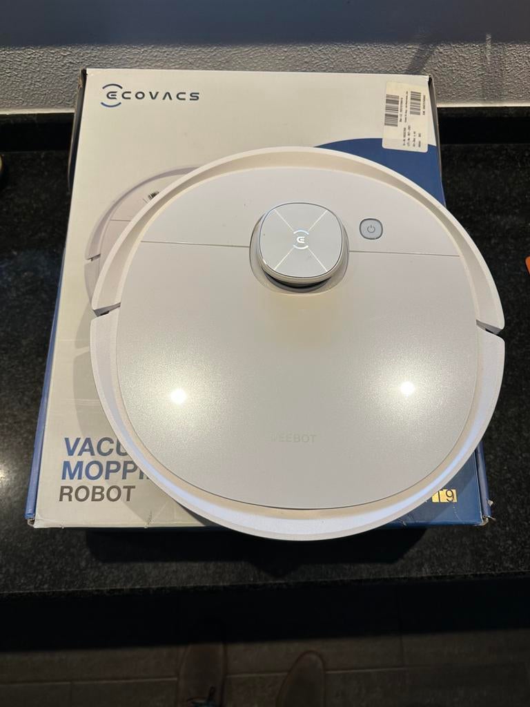 Prima robotstofzuiger met dweilfunctie.Zeer beperkt gebruikt, Ophalen, Zo goed als nieuw, Robotstofzuiger