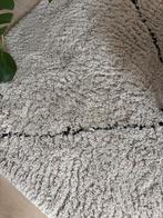 Vloerkleed te koop, Ophalen, 200 cm of meer, Zo goed als nieuw, Bruin