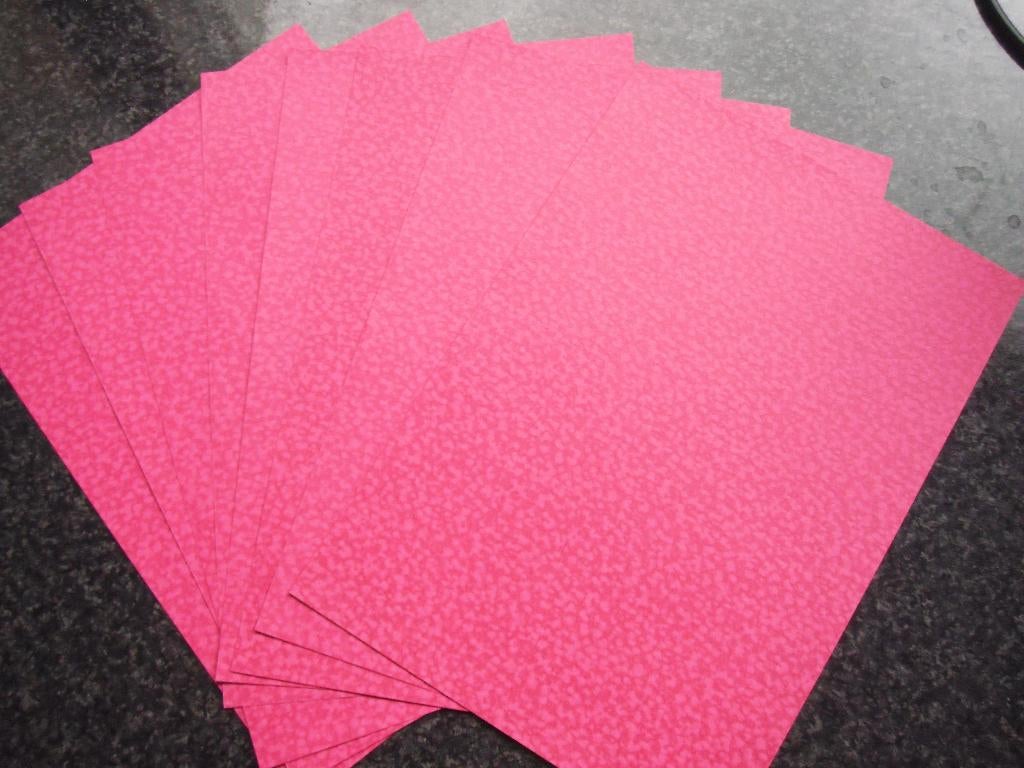 8 relief karton vellen A4 rose gemarmerd, Ophalen of Verzenden, Nieuw, Overige thema's, Blanco kaart of Basiskaart