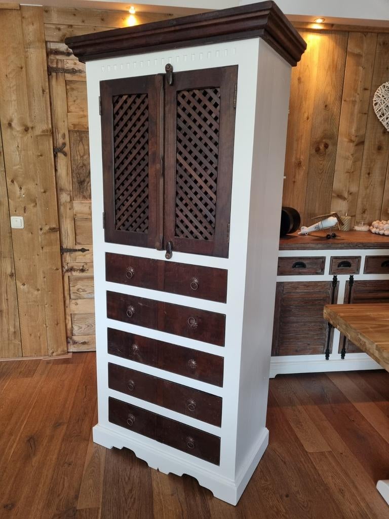 Landelijke Brocante Vitrinekast € 175.-, Ophalen of Verzenden, Gebruikt, 25 tot 50 cm, 150 tot 200 cm