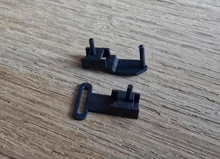 Setje Originele Lima/Rivarossi IRM/VIRM koppelingen, Hobby en Vrije tijd, Modeltreinen | H0, Nieuw, Wagon, Gelijkstroom, Lima