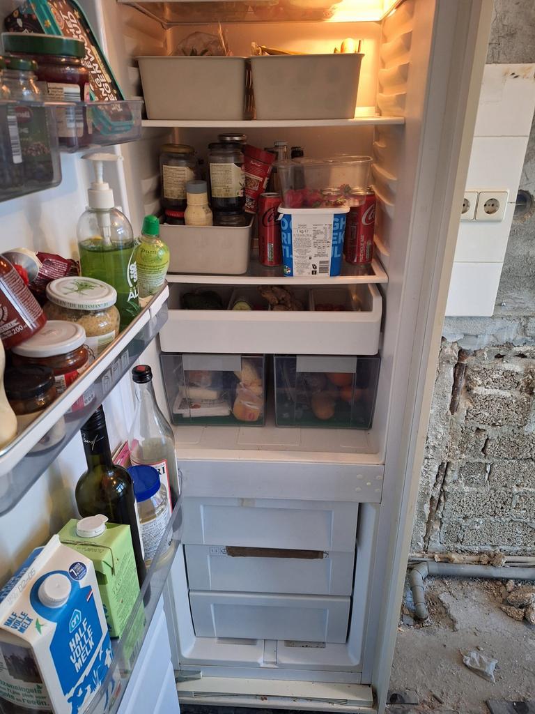 Bauknecht Inbouwkoelkast – mét kast, Ophalen, 150 tot 200 liter, Gebruikt, 120 tot 140 cm