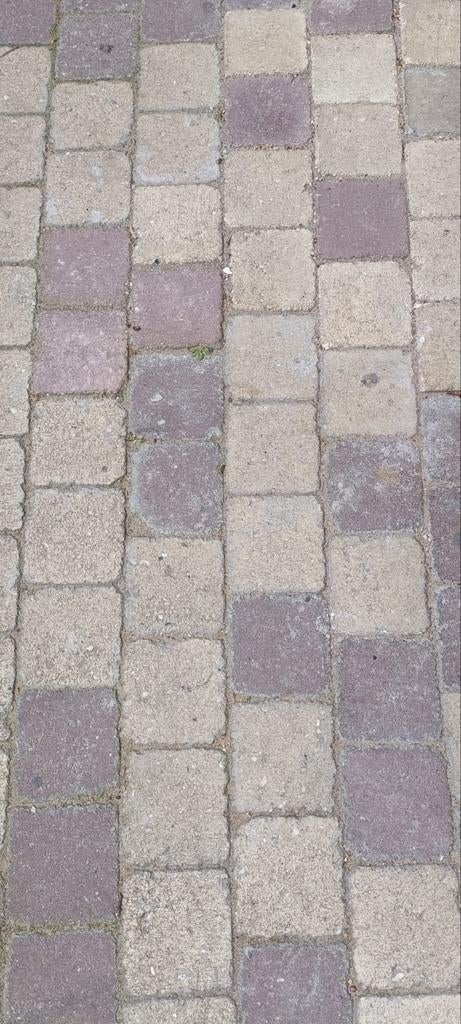 Koppelstones, Cobblestones +/- 9 M2 GRATIS, Ophalen, Gebruikt, Beton, Klinkers