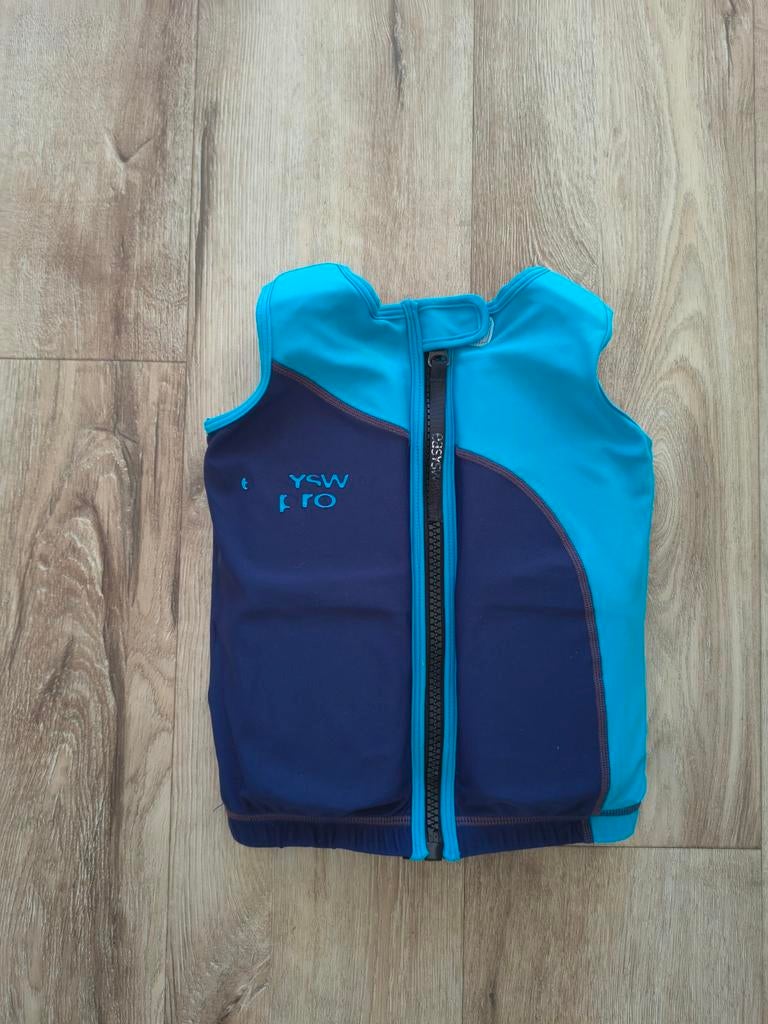 Mooi blauw EasySwim Pro zwemvest, drijfvest zwemles, maat M., Kinderen en Baby's, Kinderkleding | Kinder-zwemkleding, Zo goed als nieuw