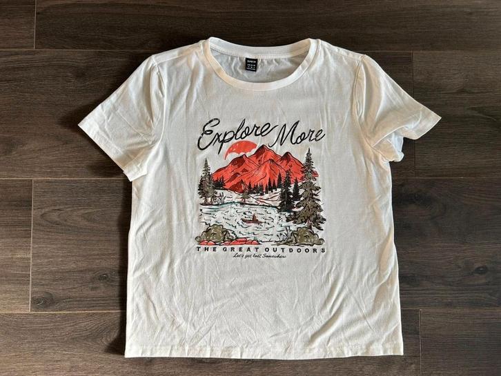 T-shirt met opdruk Explore more - Maat: M, Kleding | Dames, T-shirts, Zo goed als nieuw, Korte mouw, Ophalen of Verzenden