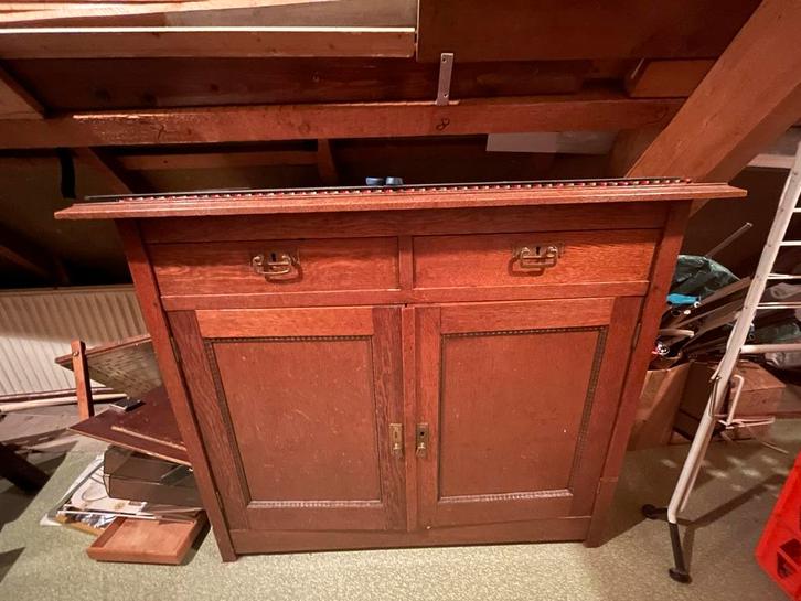 Antieke Commode - Robuust en Karakteristiek, Kinderen en Baby's, Kinderkamer | Commodes en Kasten, Ophalen