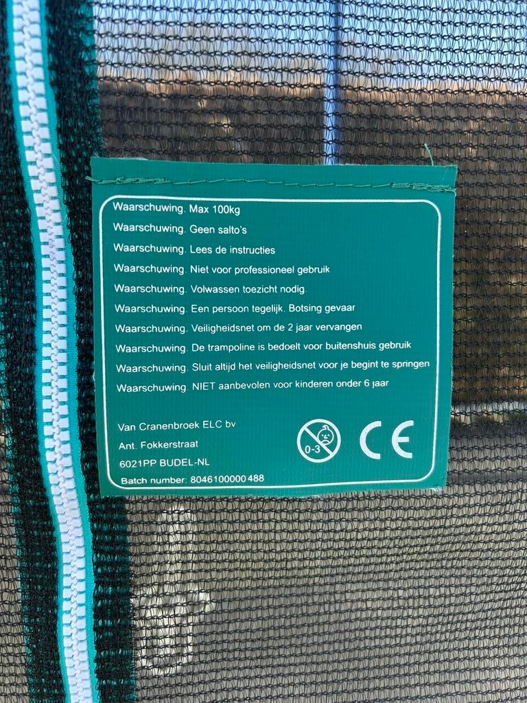 Trampoline, Ophalen, Zo goed als nieuw