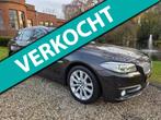BMW 5-serie Touring 525d High Executive AUT/leer/XENON, Auto's, Automaat, Achterwielaandrijving, Euro 6, Navigatiesysteem