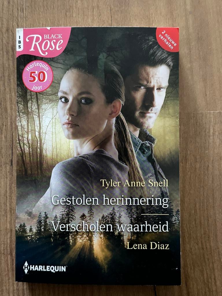 Black Rose - Harlequin, Boeken, Ophalen of Verzenden, Zo goed als nieuw