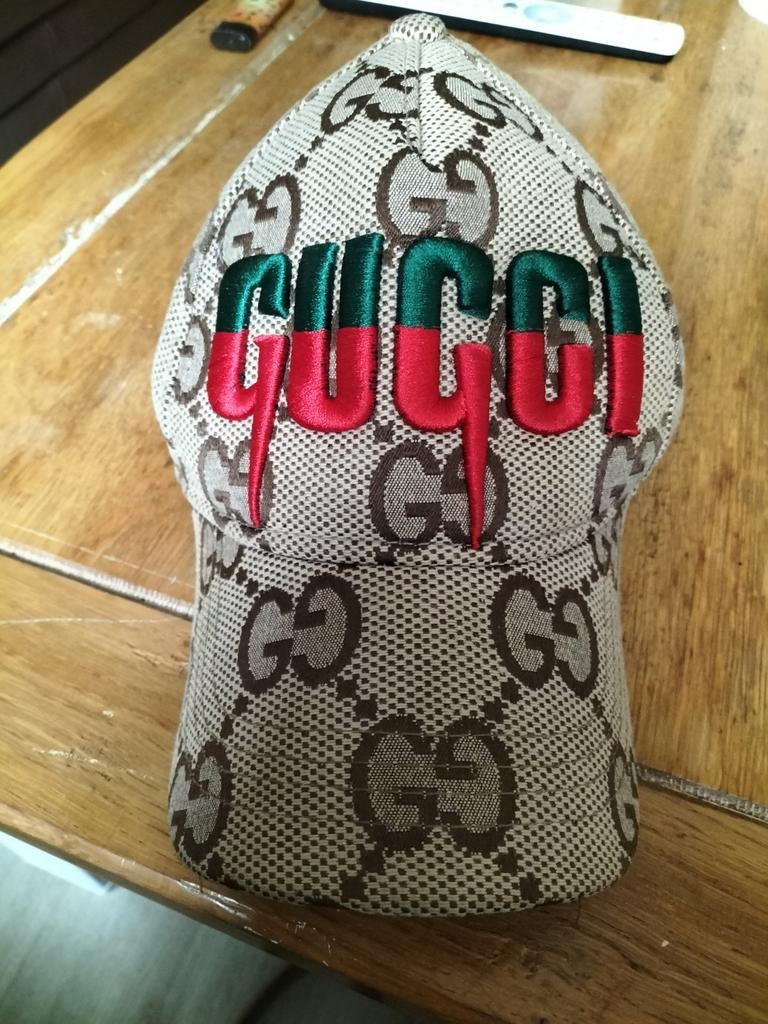 Gucci pet, Ophalen of Verzenden