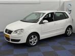 Volkswagen Polo 1.6-16V Comfortline / AIRCO / NAP / NETTE AU, Voorwielaandrijving, 15 km/l, Gebruikt, 4 cilinders
