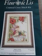 Mooi borduurpakket fleur de lis, Ophalen of Verzenden, Zo goed als nieuw, Handborduren, Borduurpakket