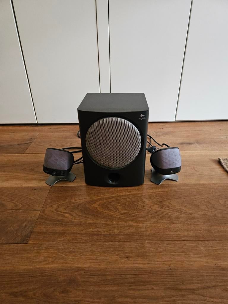 Logitech speaker set, Computers en Software, Pc speakers, Ophalen of Verzenden