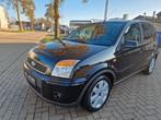 Ford Fusion 1.6 16V 2009 Zwart, Auto's, Bestelauto's, Voorwielaandrijving, 1596 cc, Zwart, 4 cilinders