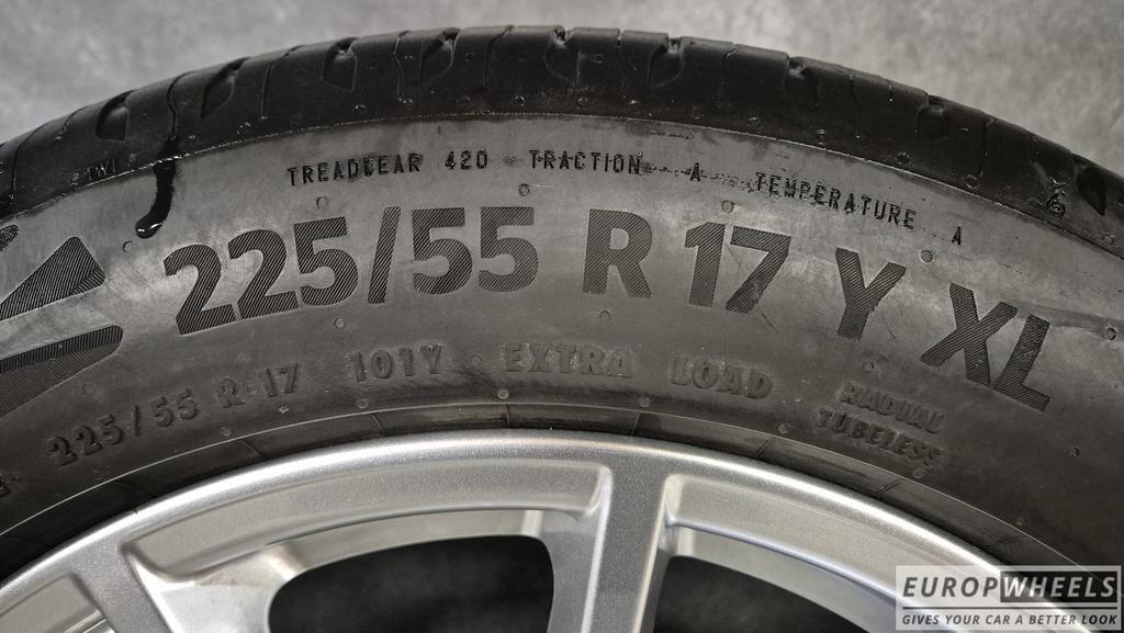 17 inch BMW 4 serie Gran Coupe G26 en i4 G26 Zomerbanden, Gebruikt, -, -, Banden en Velgen