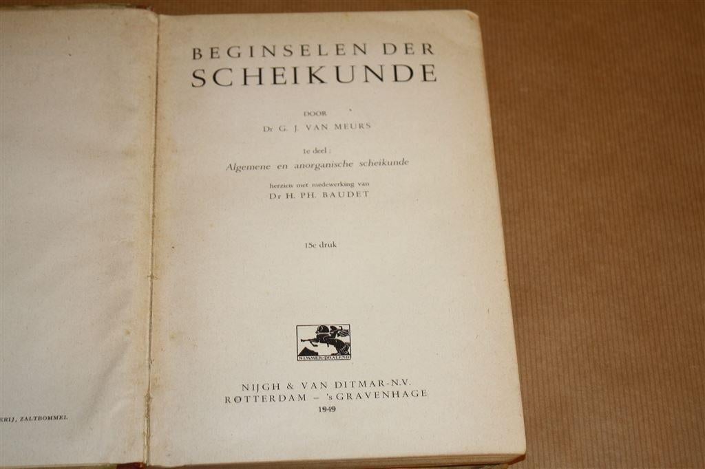 Beginselen der scheikunde. Deel 1. Meurs, 1949., Ophalen of Verzenden, Gelezen, Natuurwetenschap