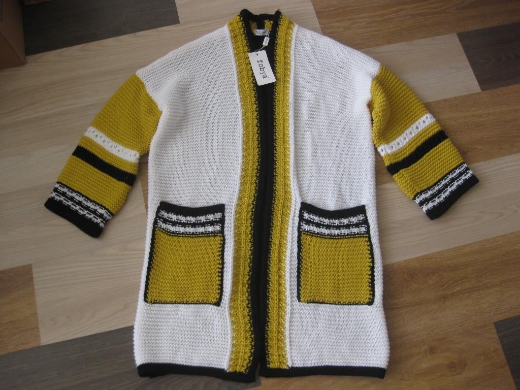 Nieuw gebreid halflang vest van Fobya, maat M, Fobya, Verzenden, Nieuw, Maat 38/40 (M)