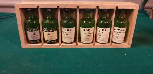 wijn flesjes kopke in kist leeg, Ophalen of Verzenden, 'T Olde Gre-j, Info@toldegrej.nl, Endepoelstraat 20f Didam