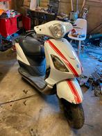 Piaggio fly frame zonder blok geel kenteken, Ophalen of Verzenden, Zo goed als nieuw