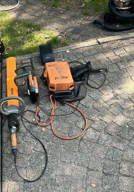 Pellenc elektrische heggenschaar en kettingzaag, Ophalen, Gebruikt, Accu