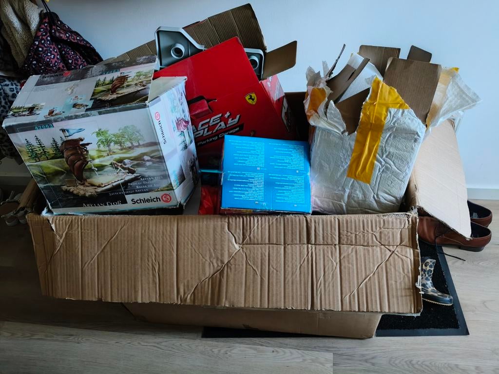 Grote doos speelgoed: Knex, Schleich, K3, auto multimed, Ophalen, Overige typen