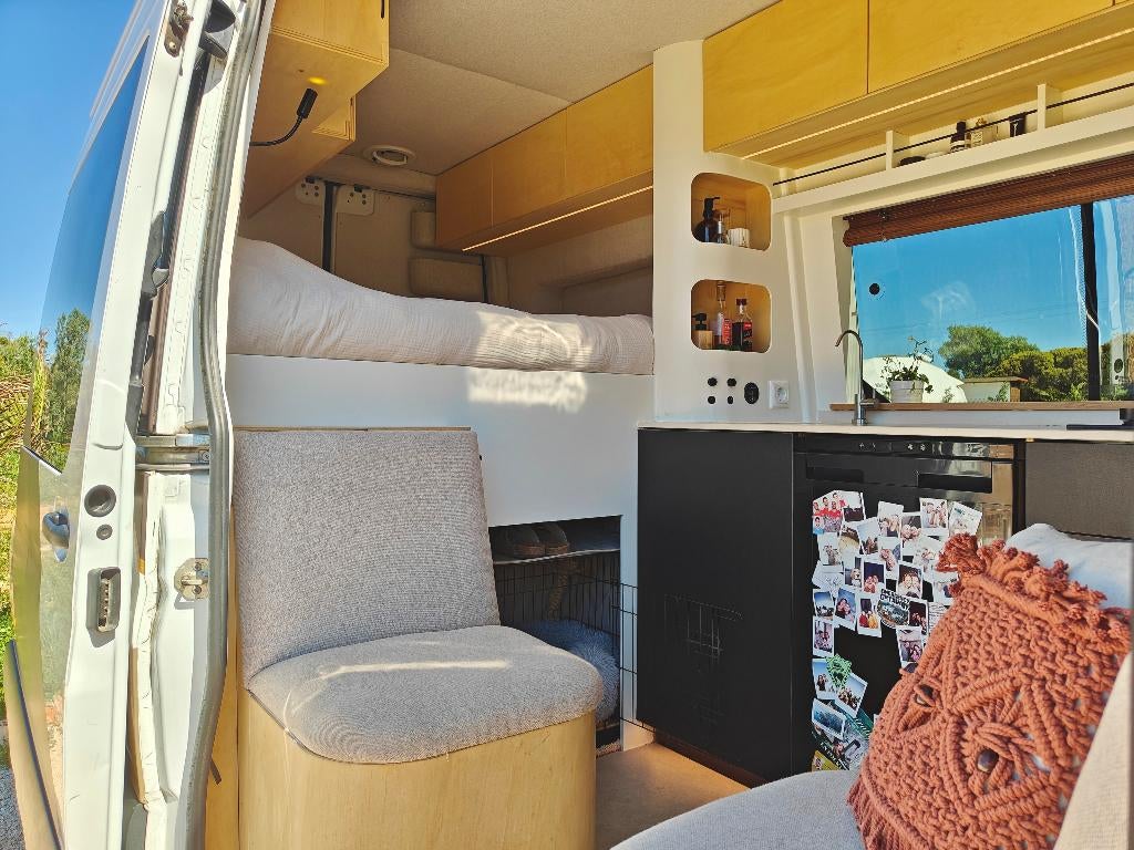 Caravans And Camping Mercedes