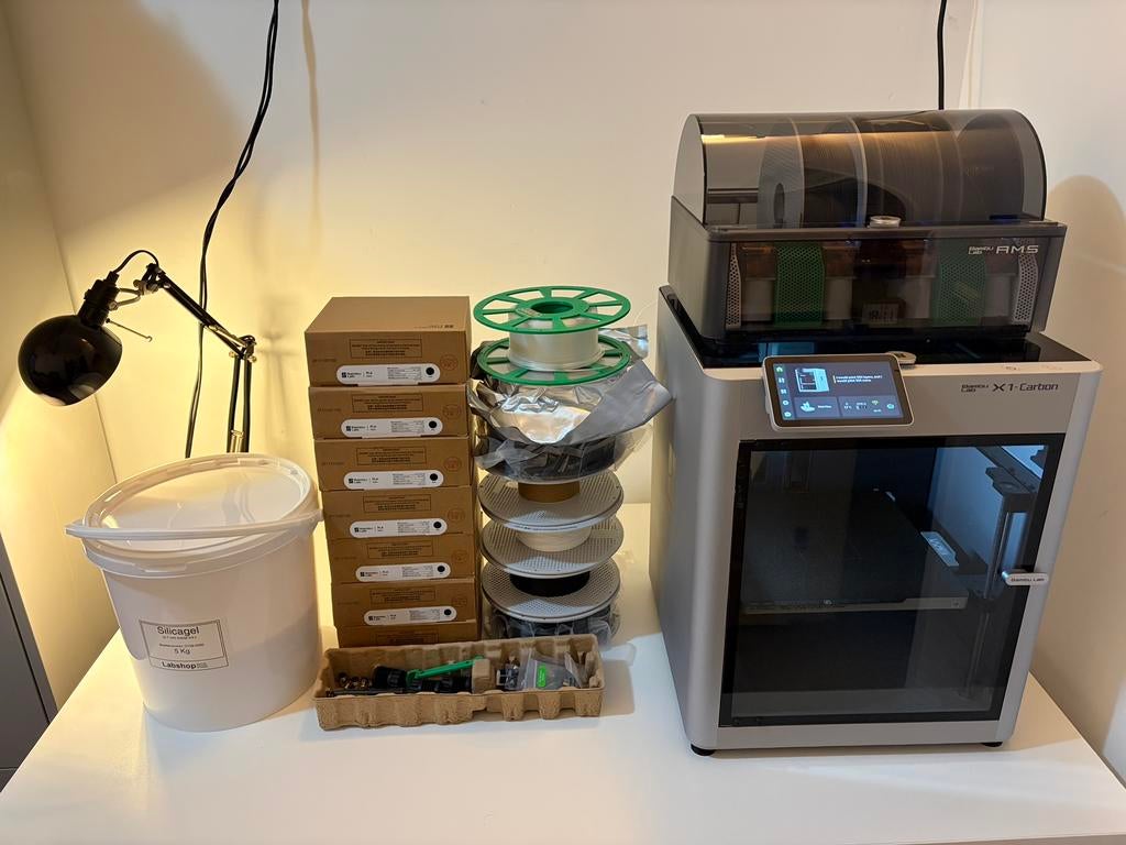 Bambu Lab X1C | AMS | Met veel fillement!, Computers en Software, 3D Printers, Ophalen, Zo goed als nieuw