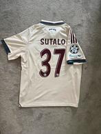 Ajax Uitshirt 25/26 Sutalo 37 - Nieuw met tags, Sport en Fitness, Voetbal, Maat M, Ophalen of Verzenden, Nieuw, Shirt