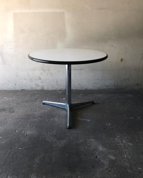 Vintage castelli eettafel chroom rond blad Amsterdam belgie, Huis en Inrichting, Tafels | Eettafels, Ophalen of Verzenden