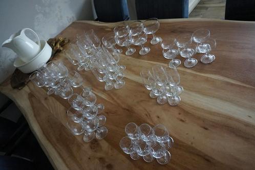 grote set glaasjes, Antiek en Kunst, Antiek | Glas en Kristal, Ophalen of Verzenden