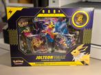 Jolteon Vmax Premium Collection Box Sealed Pokemon, Hobby en Vrije tijd, Verzamelkaartspellen | Pokémon, Ophalen of Verzenden