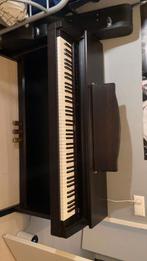 Roland 2800 Digitale piano, Muziek en Instrumenten, Gebruikt, Piano, Bruin, Ophalen