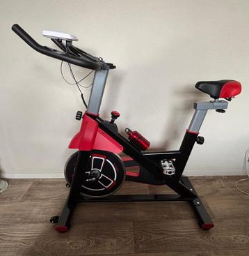 Spinningfiets nieuw digitaal display- Indoor-tot 120 kg  beschikbaar voor biedingen