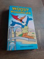 Daffy duck videoband in Woody woodpecker hoes., Cd's en Dvd's, VHS | Kinderen en Jeugd, Gebruikt, Tekenfilm, Alle leeftijden, Ophalen of Verzenden