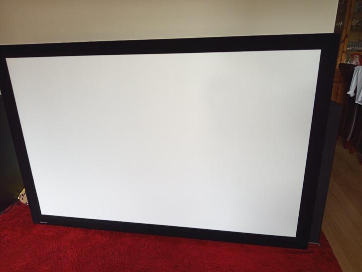 A-merk projectiescherm Projecta Spanscherm 90 inch, Audio, Tv en Foto, Projectieschermen, Zo goed als nieuw, Handmatig, Ophalen of Verzenden